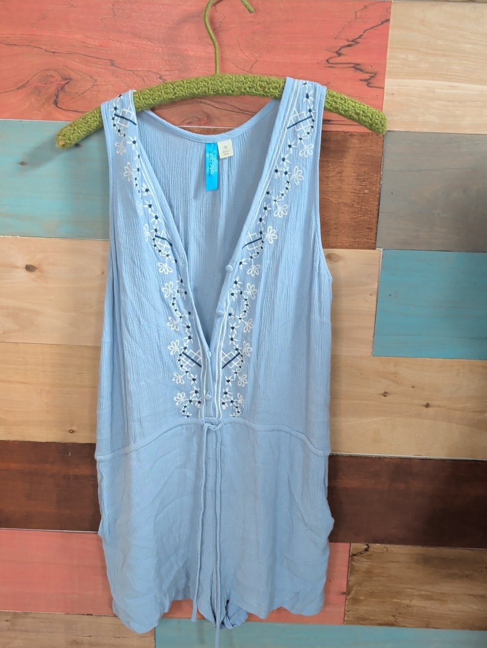 buttons Light Blue Embroidered V-Neck Sleeveless Romper